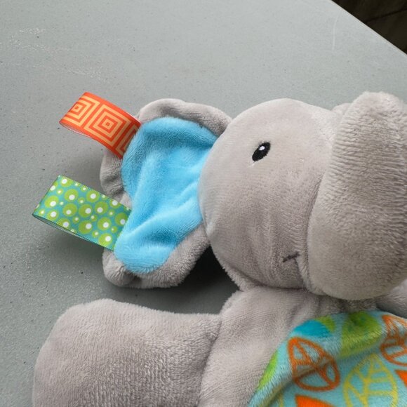 Taggies Little Leaf Elephant Lovey Soft Toy Lovey gray - Picture 2 of 8
